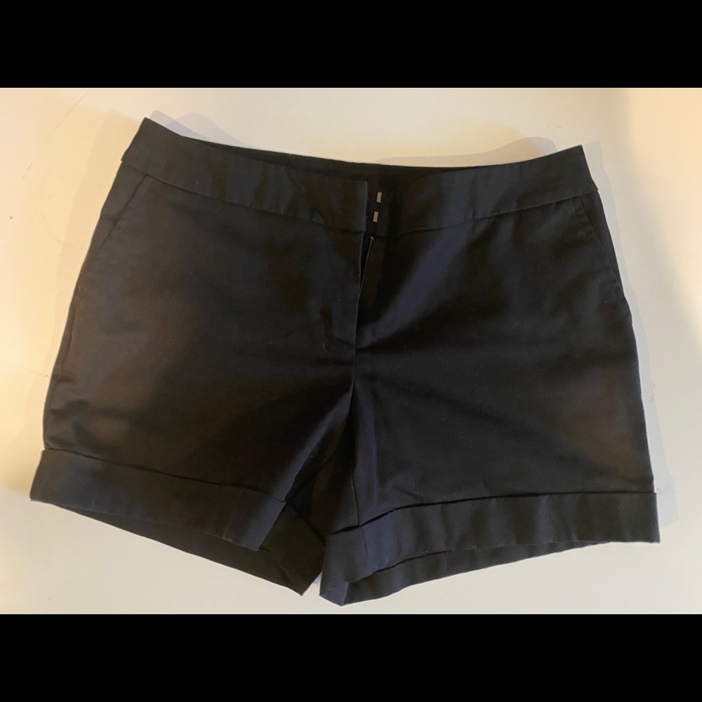 Apt 9 shorts size 6